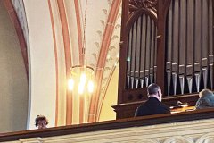 240226-review_orgel-03